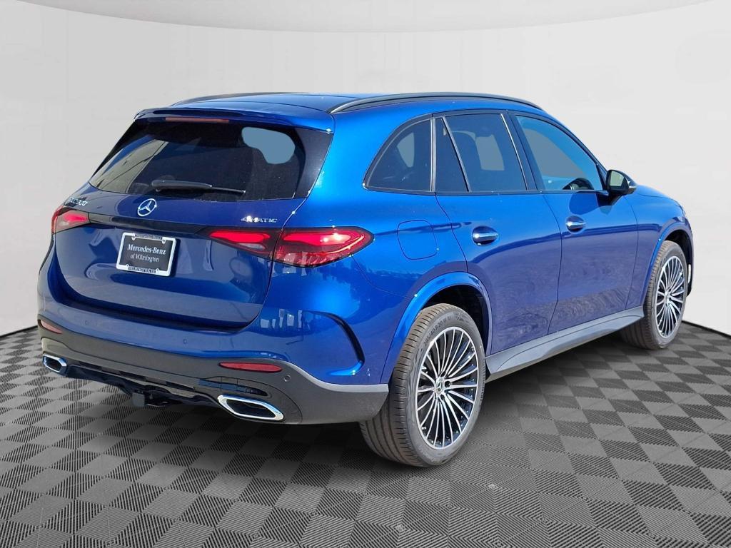 new 2025 Mercedes-Benz GLC 300 car, priced at $62,095