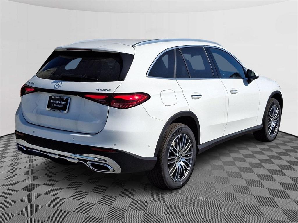 new 2025 Mercedes-Benz GLC 300 car, priced at $53,385