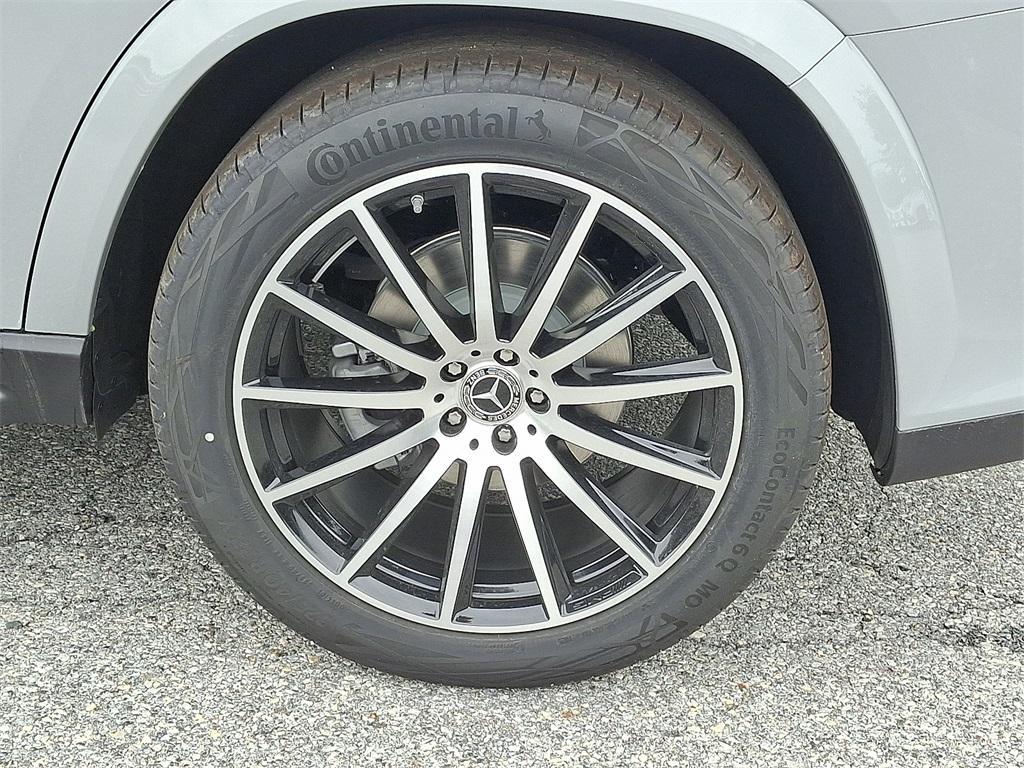 new 2026 Mercedes-Benz GLS 450 car, priced at $108,775