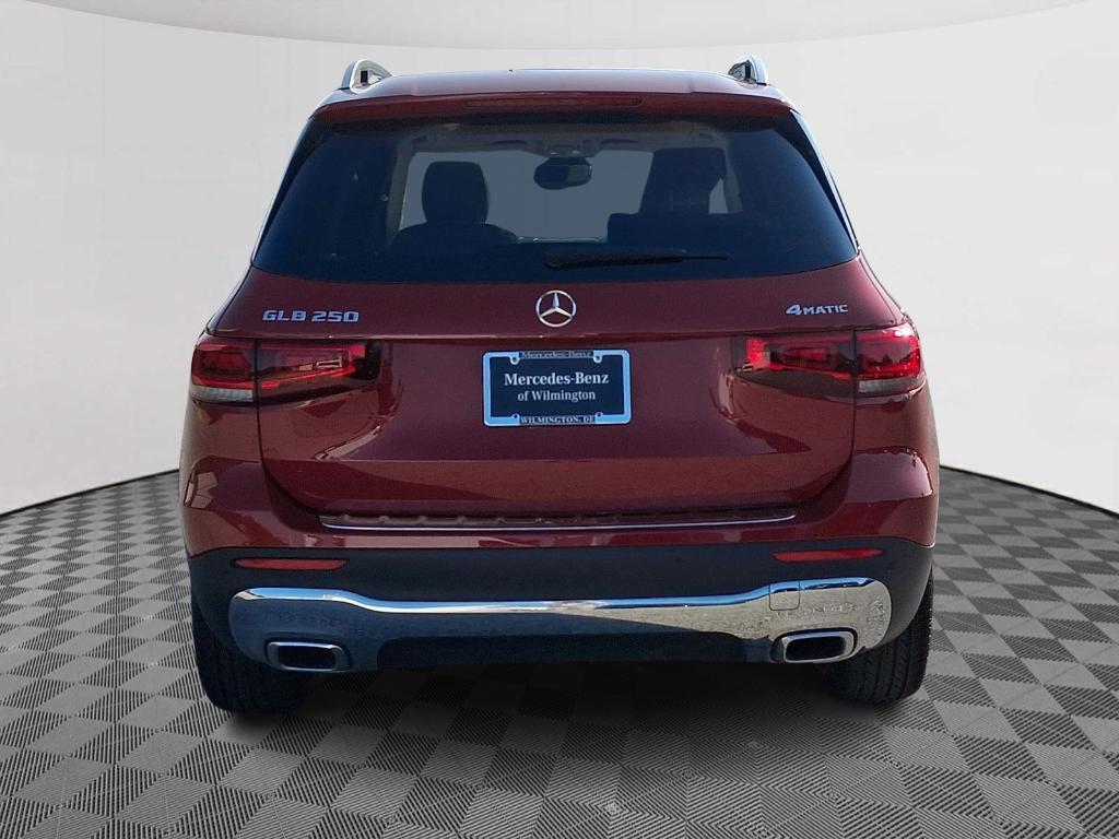 used 2022 Mercedes-Benz GLB 250 car, priced at $32,900