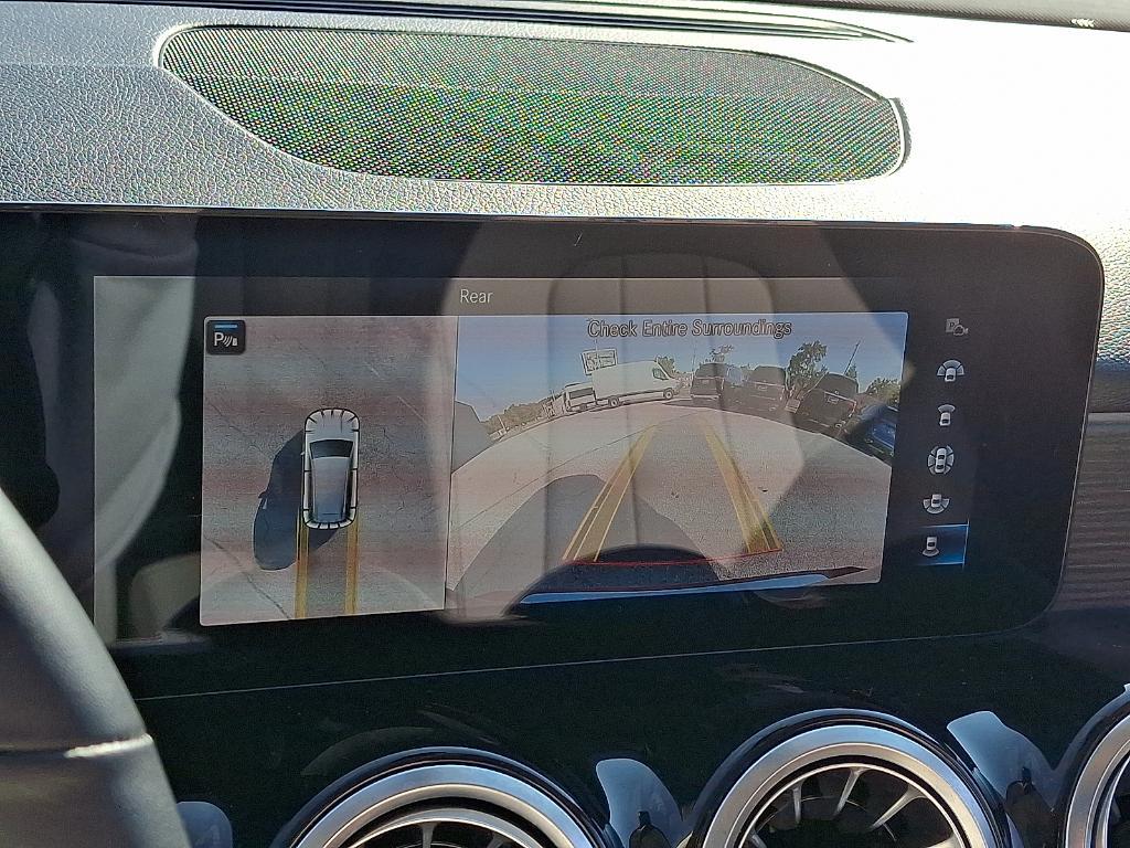 used 2022 Mercedes-Benz GLB 250 car, priced at $32,900