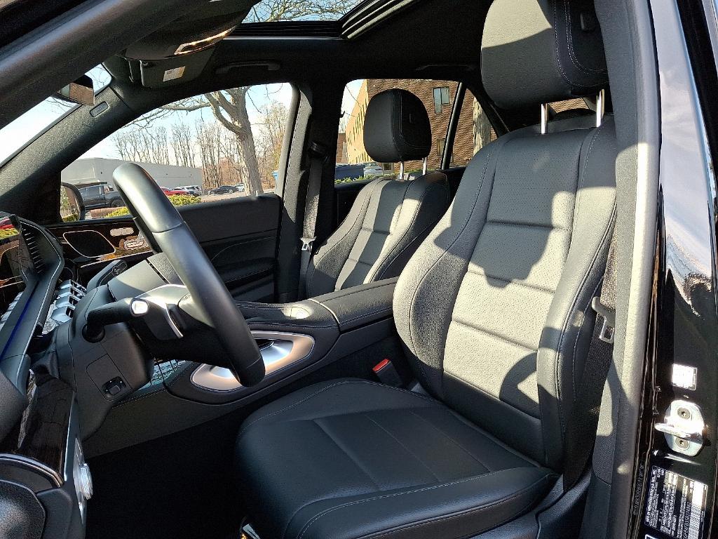 used 2025 Mercedes-Benz GLE 350 car, priced at $60,900