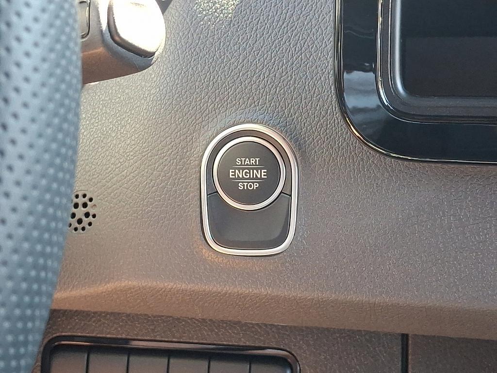 new 2025 Mercedes-Benz Sprinter 2500 car, priced at $67,984