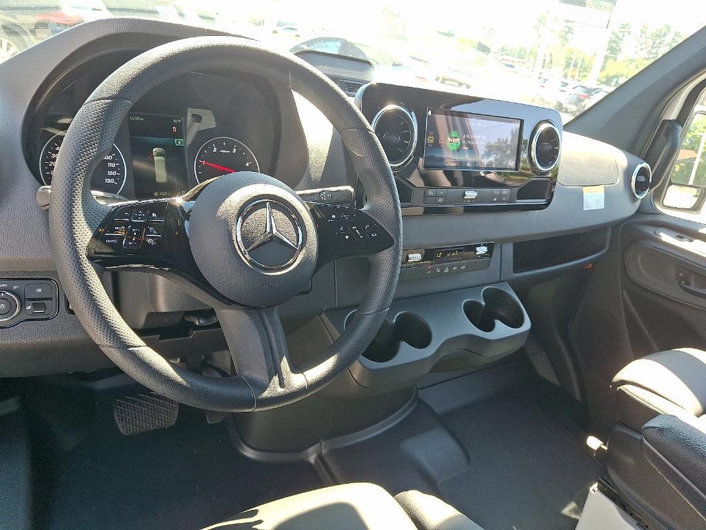 new 2025 Mercedes-Benz Sprinter 2500 car, priced at $67,984