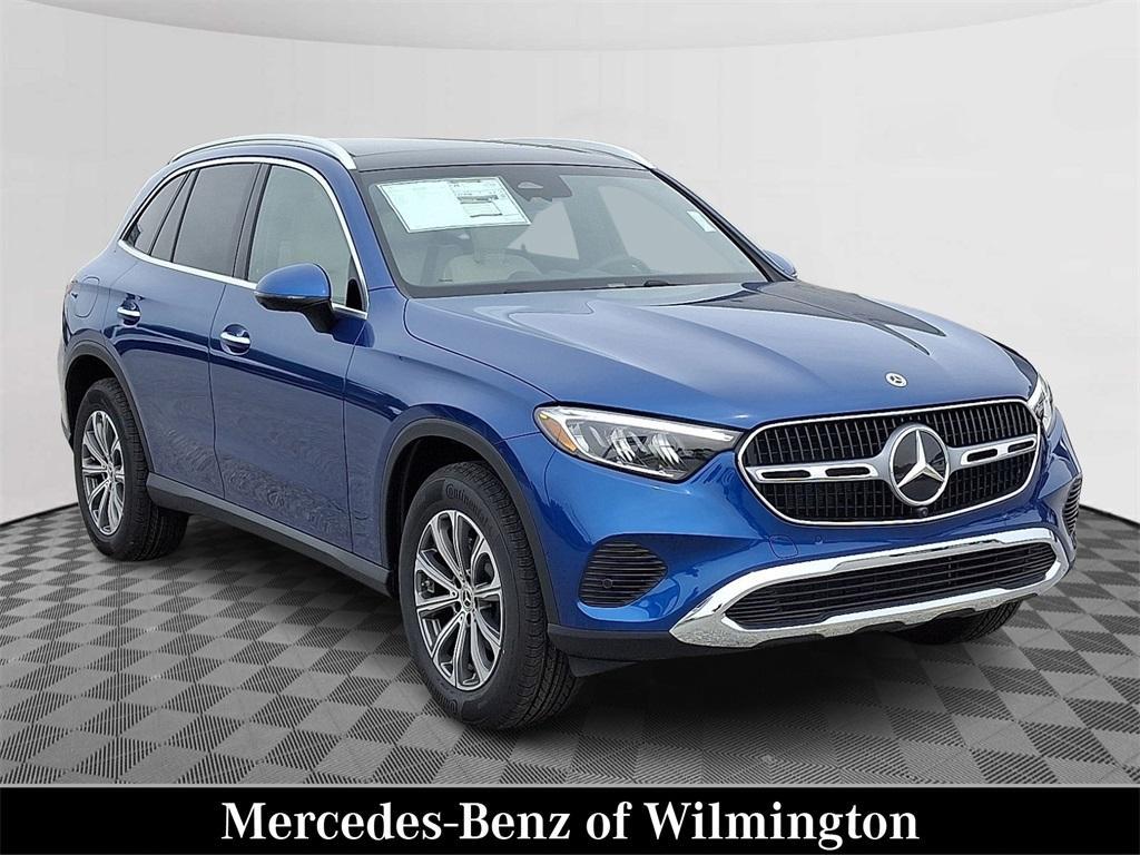 new 2025 Mercedes-Benz GLC 300 car, priced at $57,100