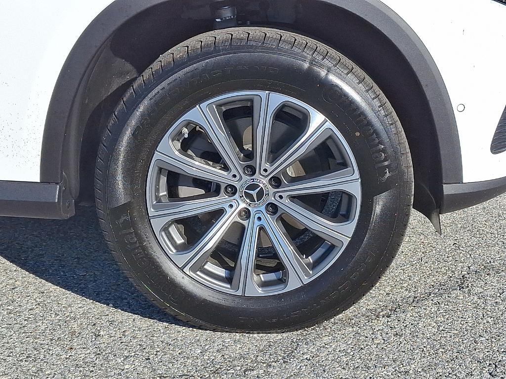 used 2025 Mercedes-Benz GLC 300 car, priced at $52,900