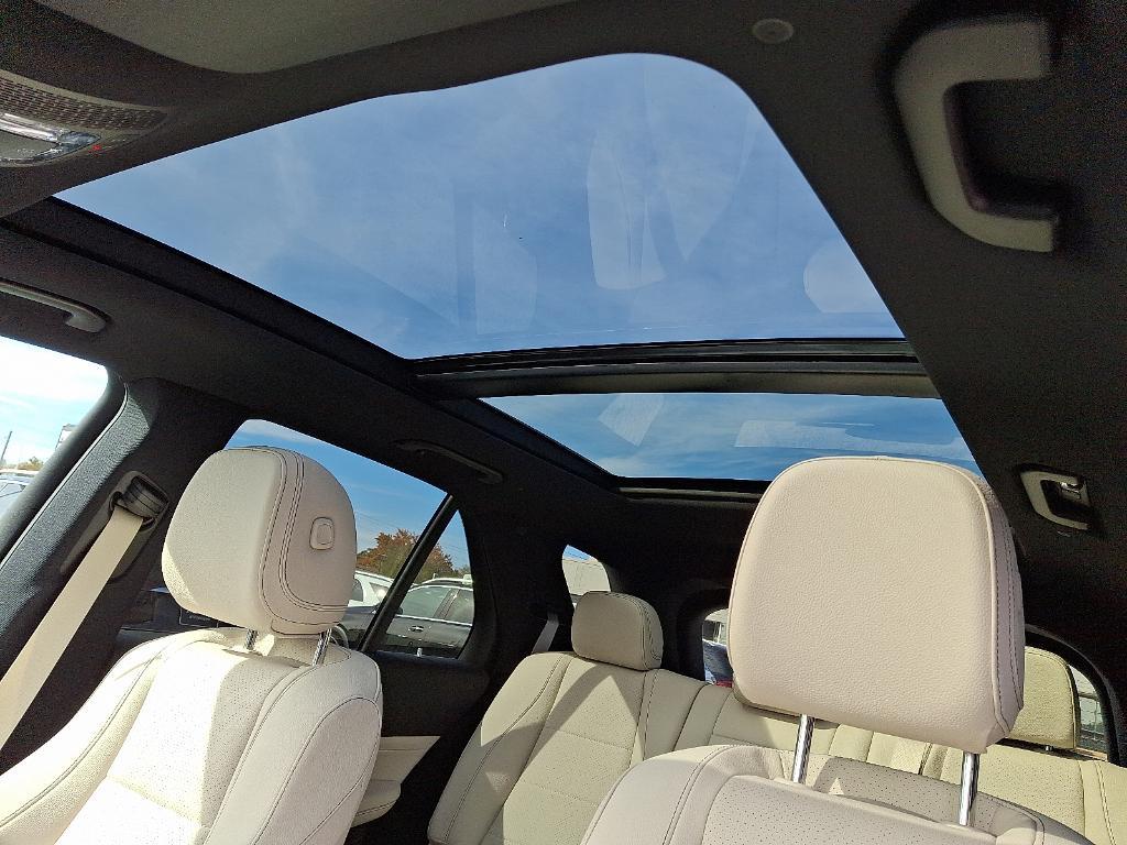 new 2026 Mercedes-Benz GLE 350 car