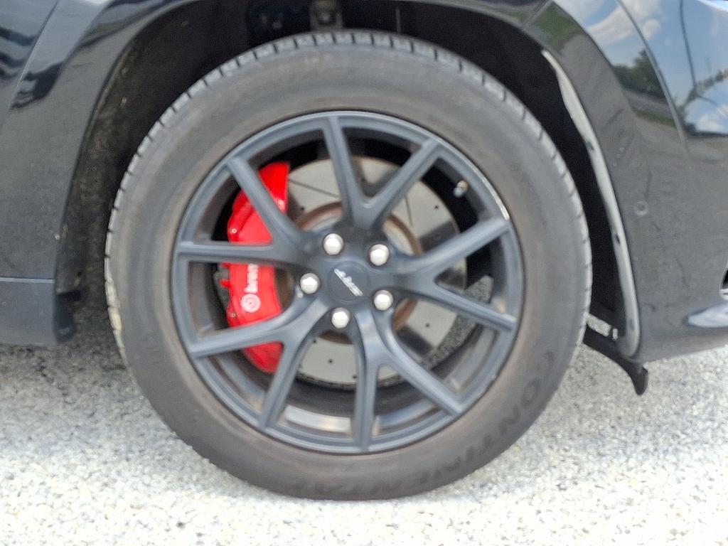 used 2018 Jeep Grand Cherokee car, priced at $37,900