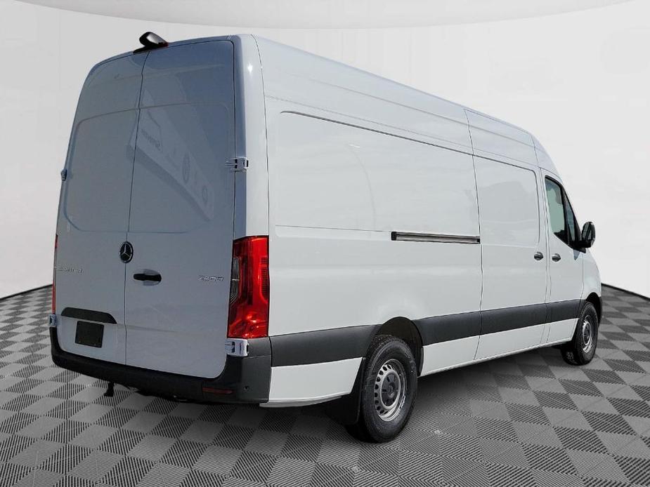 new 2024 Mercedes-Benz Sprinter 2500 car, priced at $64,879