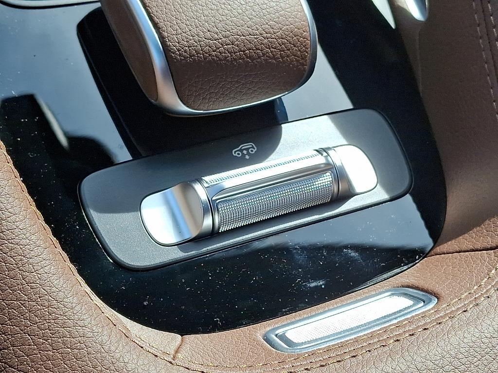 new 2026 Mercedes-Benz GLS 450 car