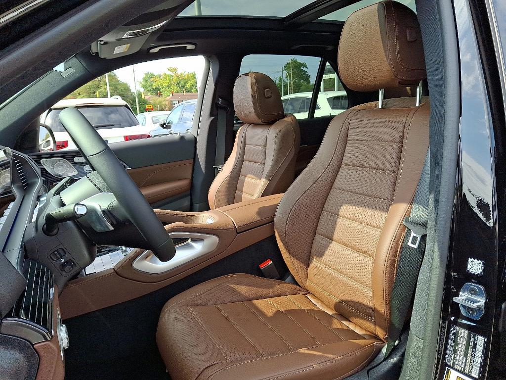 new 2026 Mercedes-Benz GLE 450 car, priced at $80,070