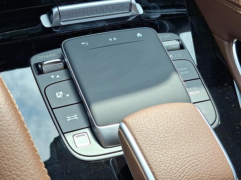 new 2026 Mercedes-Benz GLE 450 car, priced at $80,070