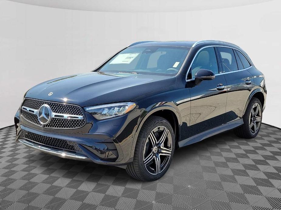 new 2025 Mercedes-Benz GLC 300 car, priced at $61,485