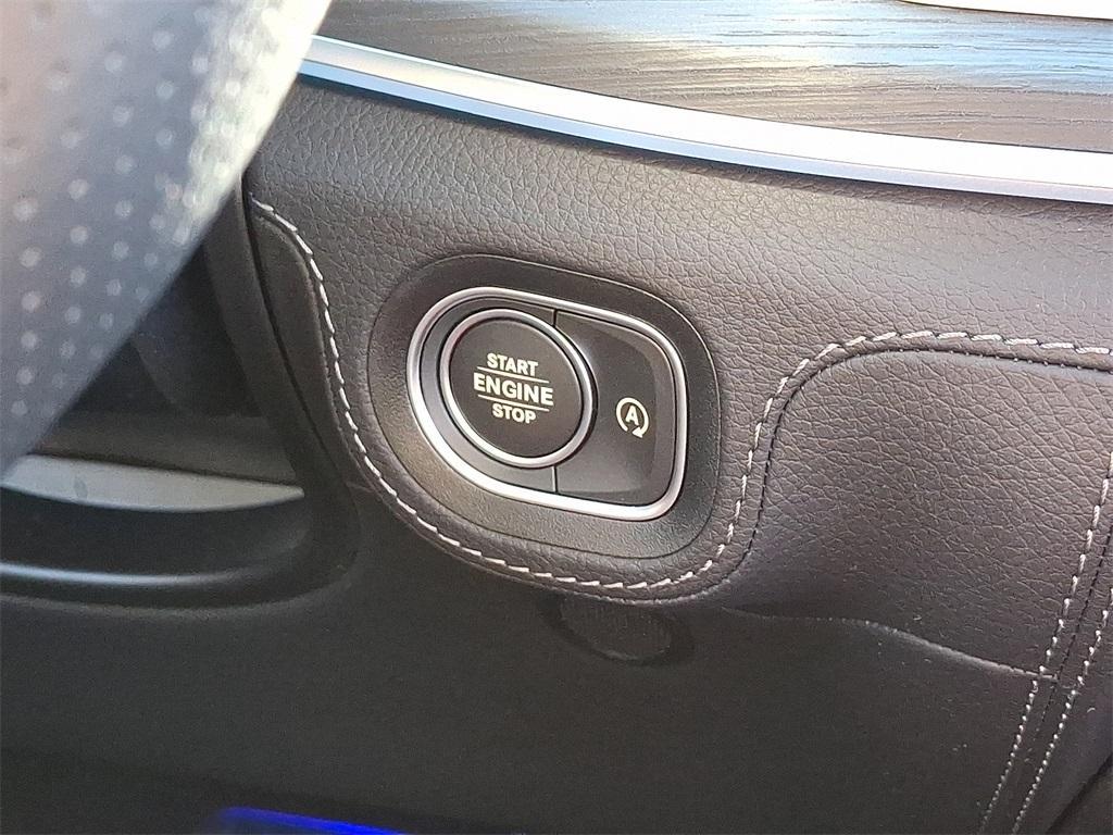 new 2026 Mercedes-Benz GLE 450 car, priced at $90,920