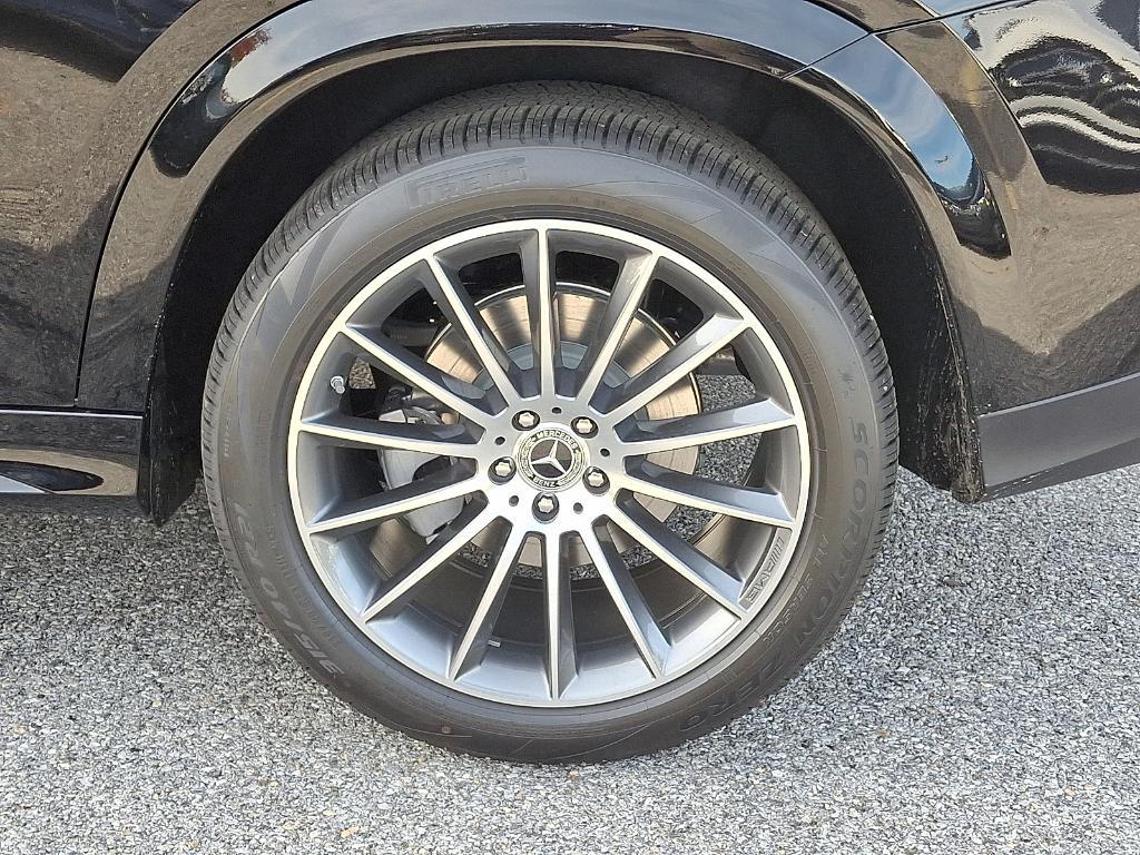 new 2026 Mercedes-Benz GLE 450 car