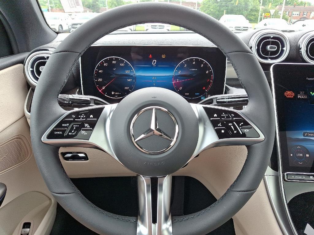 new 2025 Mercedes-Benz GLC 300 car, priced at $80,735