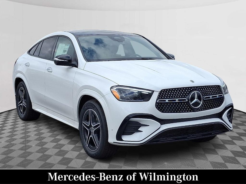 new 2025 Mercedes-Benz GLE 450 car, priced at $85,210
