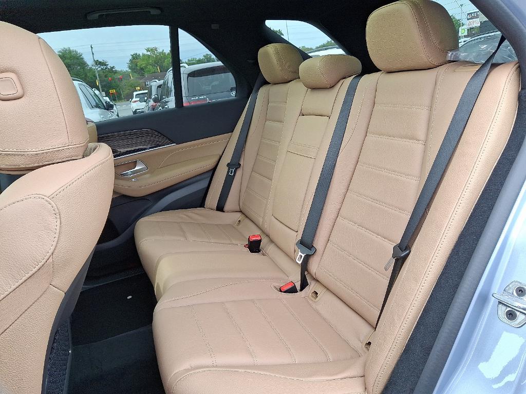 new 2026 Mercedes-Benz GLE 450 car, priced at $89,955