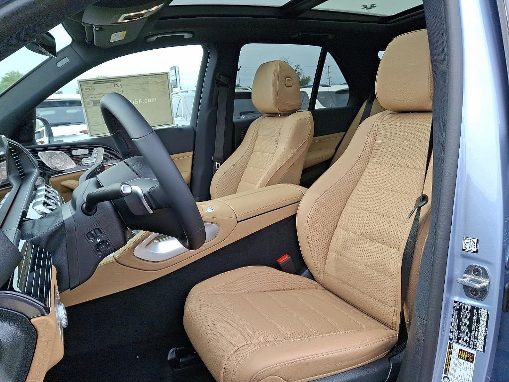 new 2026 Mercedes-Benz GLE 450 car, priced at $89,955