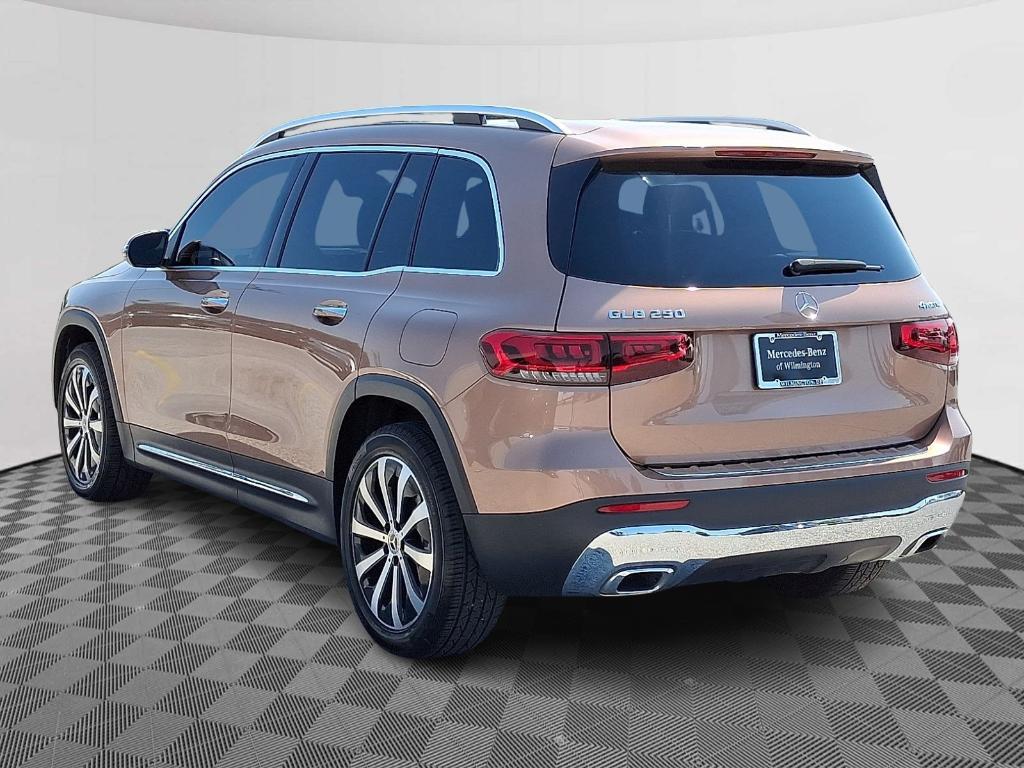 used 2021 Mercedes-Benz GLB 250 car, priced at $30,900