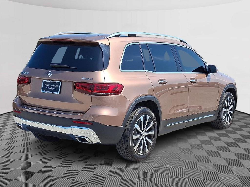 used 2021 Mercedes-Benz GLB 250 car, priced at $30,900