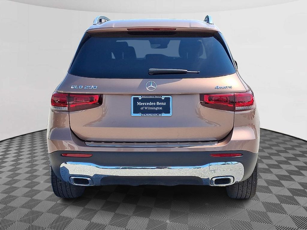 used 2021 Mercedes-Benz GLB 250 car, priced at $30,900