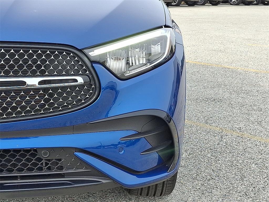 used 2025 Mercedes-Benz GLC 300 car, priced at $61,295