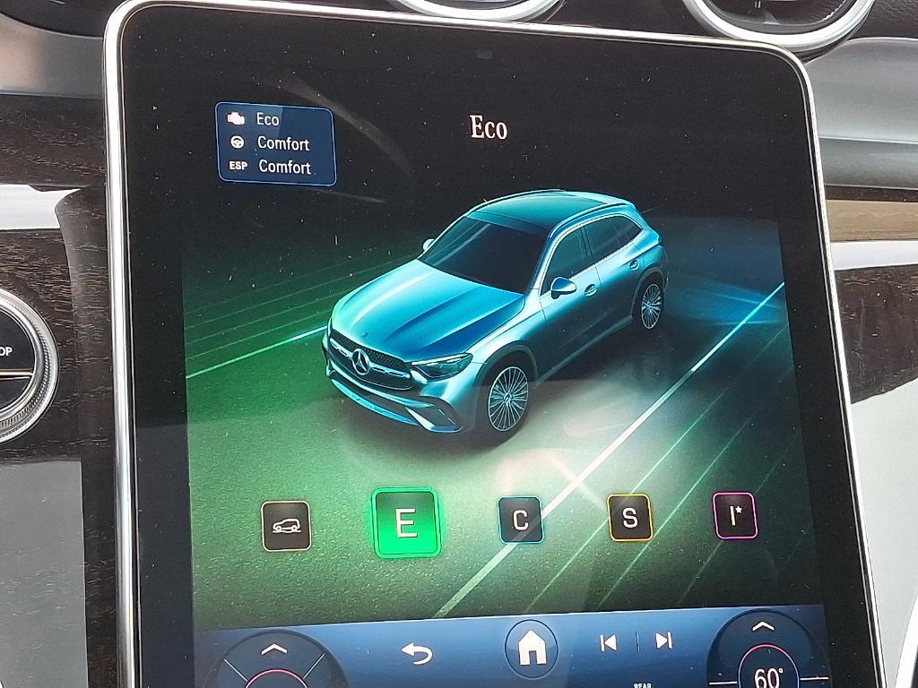 new 2025 Mercedes-Benz GLC 300 car, priced at $54,185