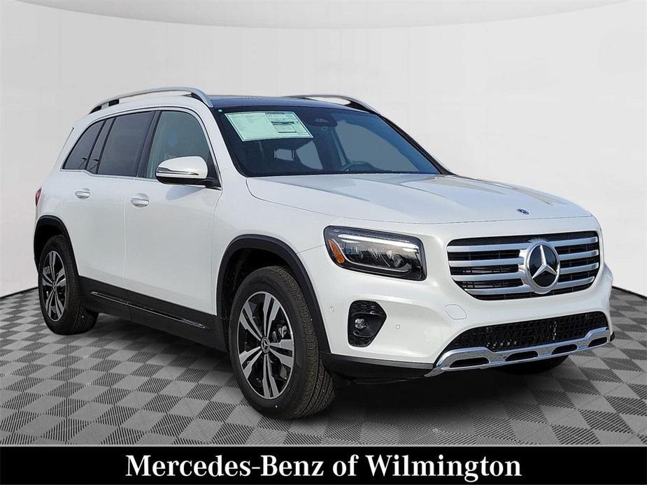 new 2024 Mercedes-Benz GLB 250 car, priced at $50,630