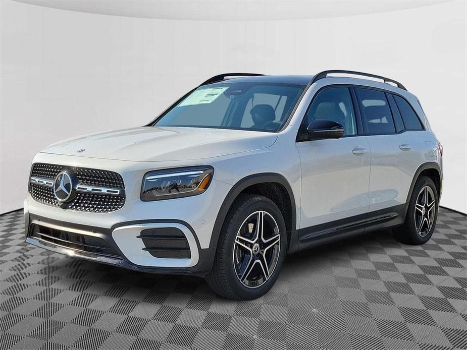 new 2024 Mercedes-Benz GLB 250 car, priced at $56,090