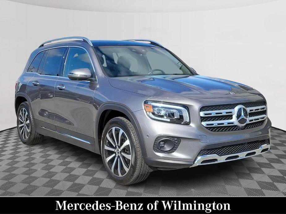 used 2023 Mercedes-Benz GLB 250 car, priced at $42,900