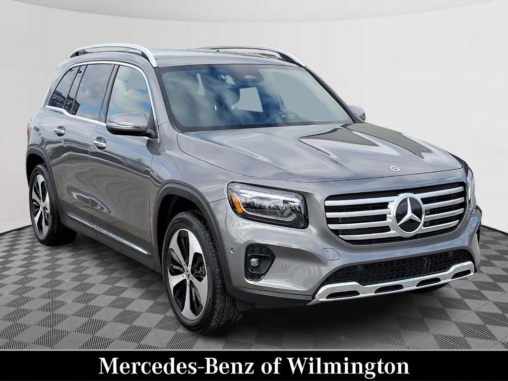 used 2024 Mercedes-Benz GLB 250 car, priced at $44,900