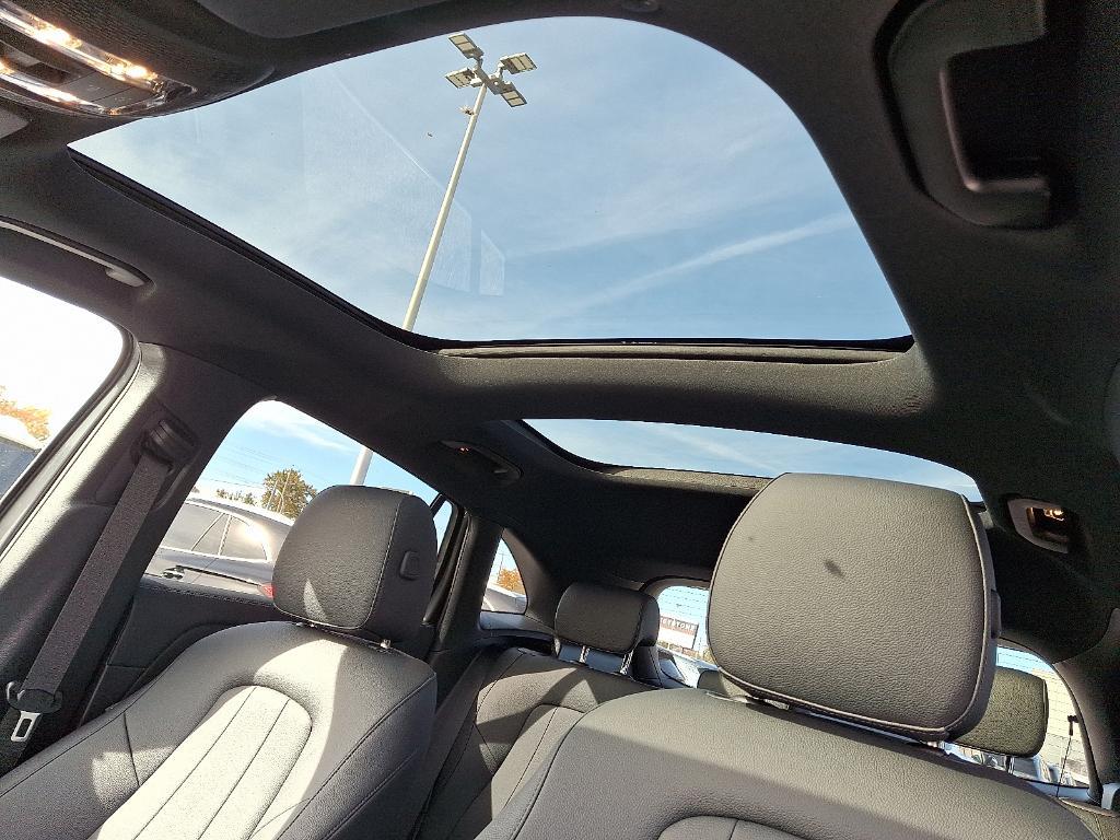 new 2026 Mercedes-Benz GLA 250 car