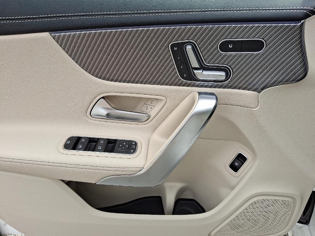 new 2025 Mercedes-Benz CLA 250 car, priced at $48,695