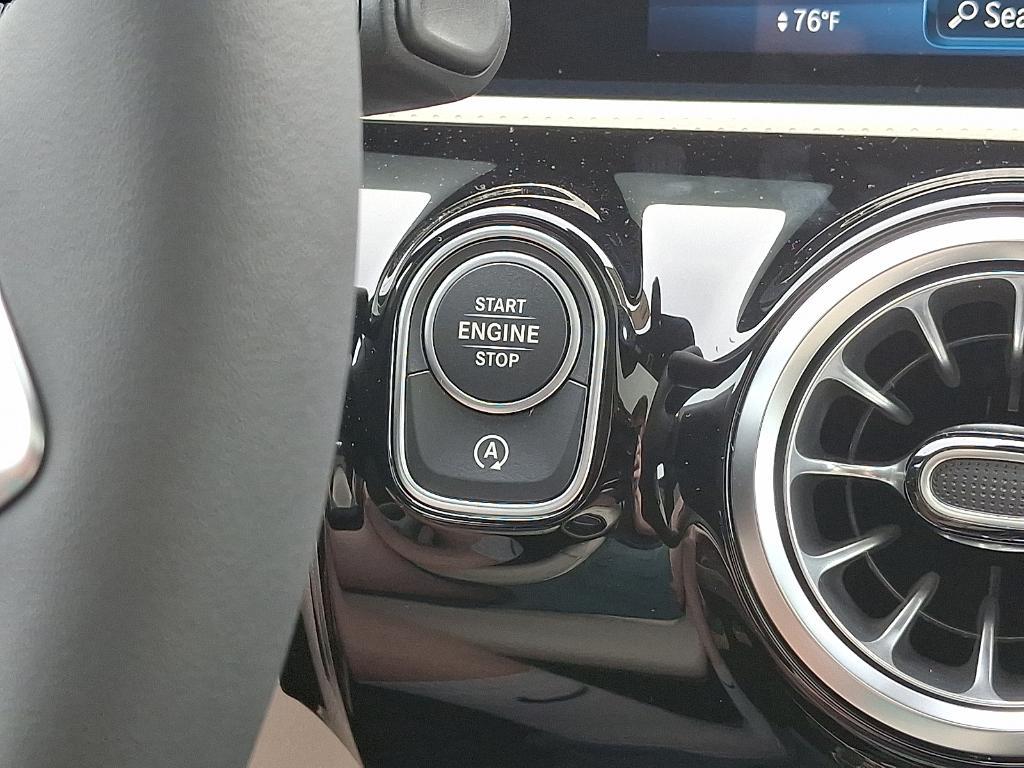 new 2025 Mercedes-Benz CLA 250 car, priced at $48,695