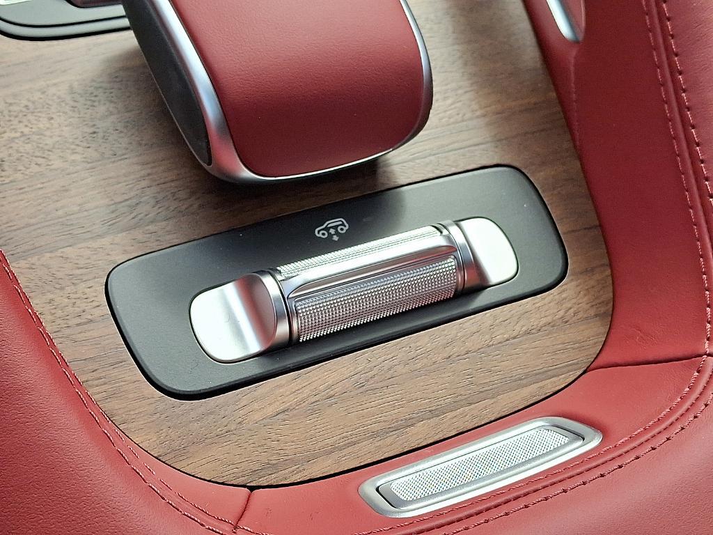 new 2026 Mercedes-Benz GLS 450 car, priced at $111,995