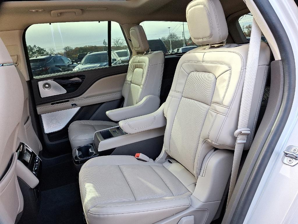 used 2023 Lincoln Aviator car, priced at $49,900
