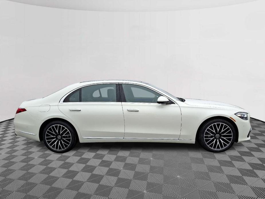 used 2022 Mercedes-Benz S-Class car, priced at $69,900