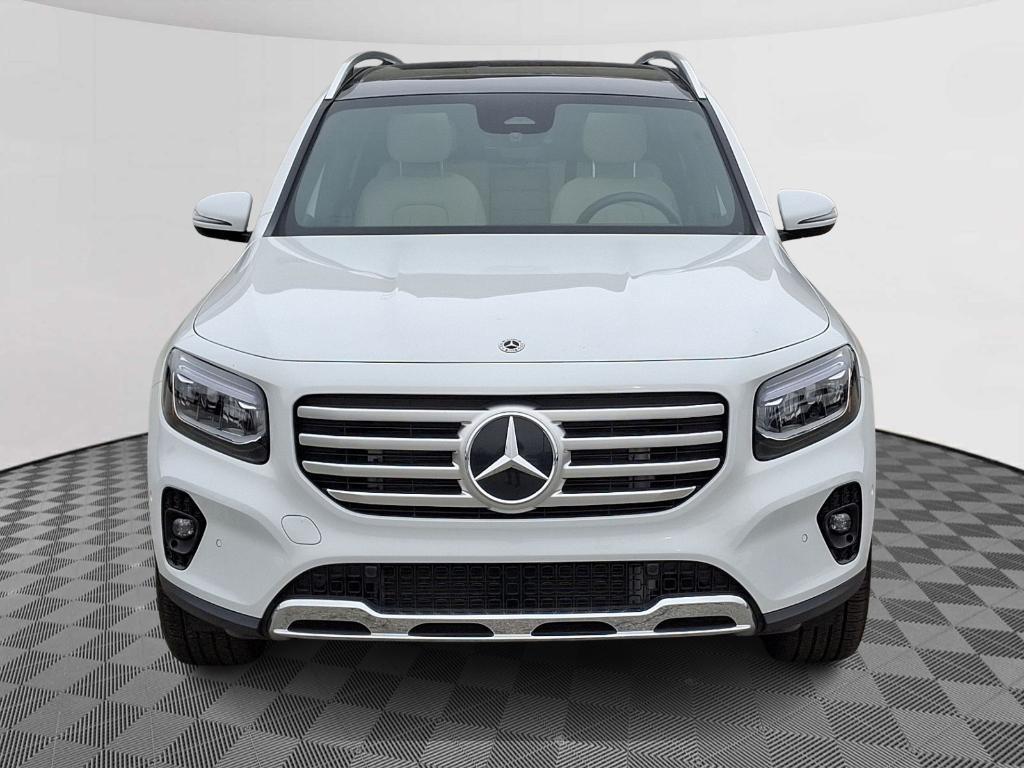 used 2024 Mercedes-Benz GLB 250 car, priced at $43,900