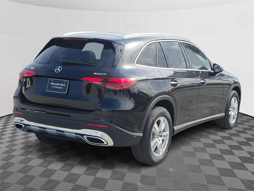 new 2025 Mercedes-Benz GLC 300 car, priced at $54,185