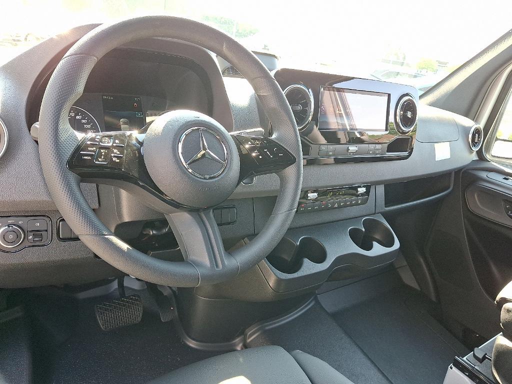 new 2025 Mercedes-Benz Sprinter 2500 car, priced at $79,578