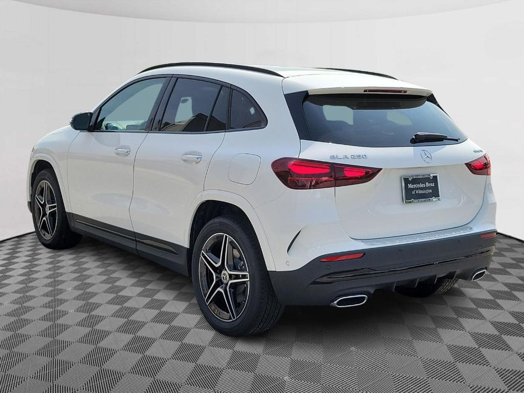 new 2025 Mercedes-Benz GLA 250 car, priced at $54,675