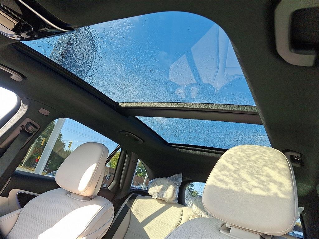 new 2026 Mercedes-Benz GLC 300 car, priced at $54,770