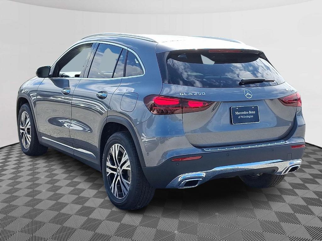 new 2026 Mercedes-Benz GLA 250 car, priced at $49,910