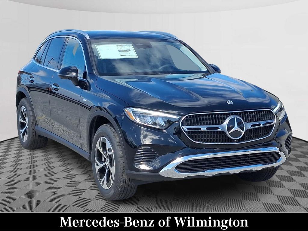 new 2025 Mercedes-Benz GLC 350e car