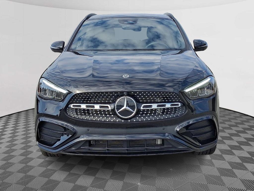 used 2025 Mercedes-Benz GLA 250 car, priced at $43,900