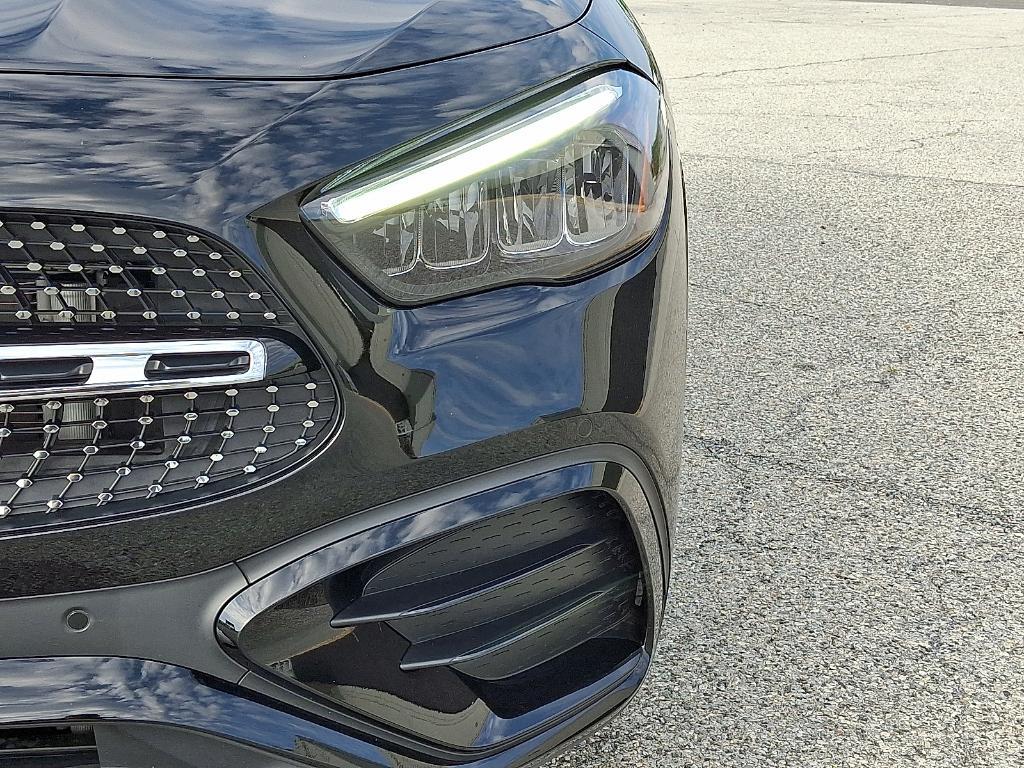 used 2025 Mercedes-Benz GLA 250 car, priced at $43,900