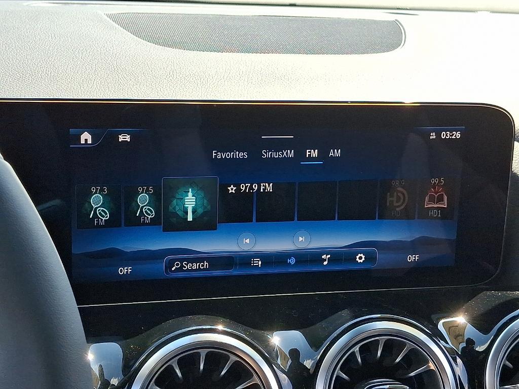 new 2025 Mercedes-Benz GLA 250 car, priced at $47,295