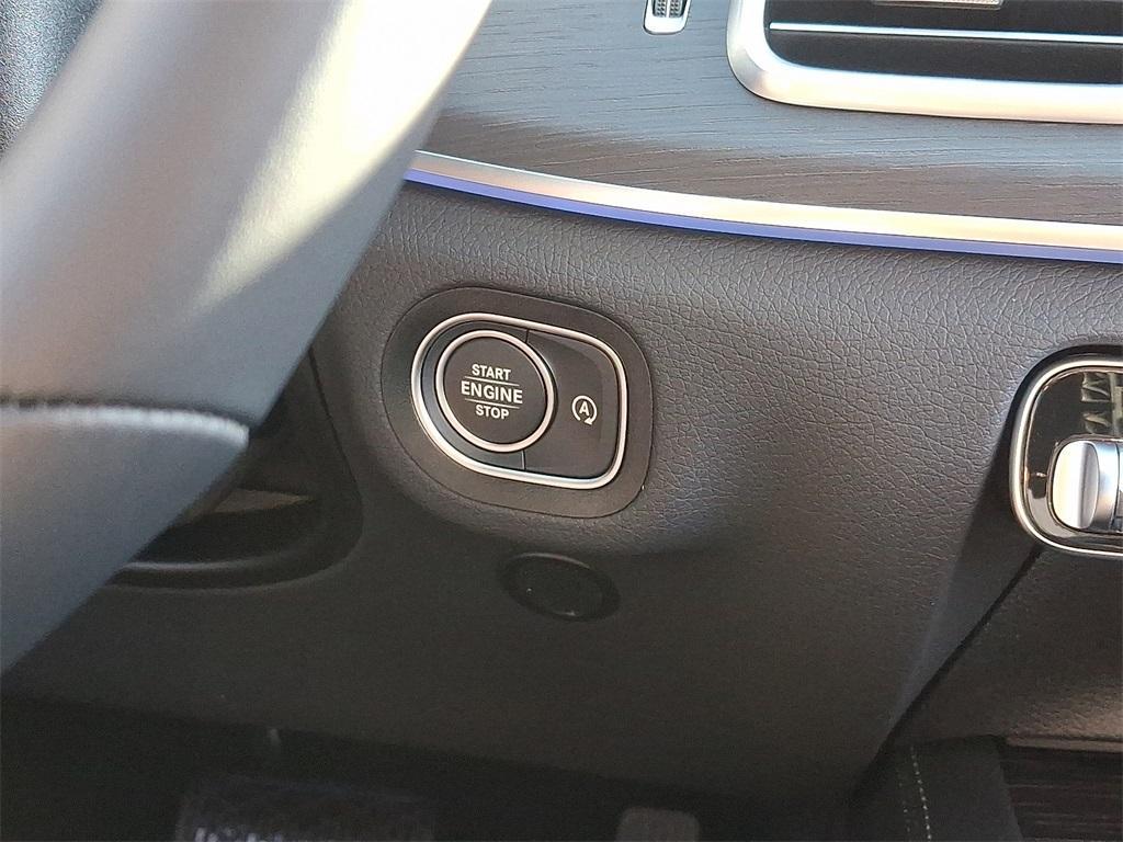 new 2026 Mercedes-Benz GLE 450 car, priced at $82,280