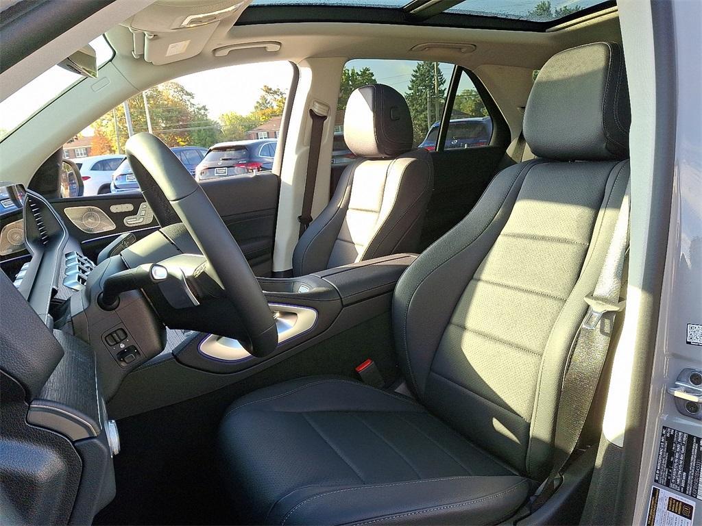 new 2026 Mercedes-Benz GLE 450 car, priced at $82,280